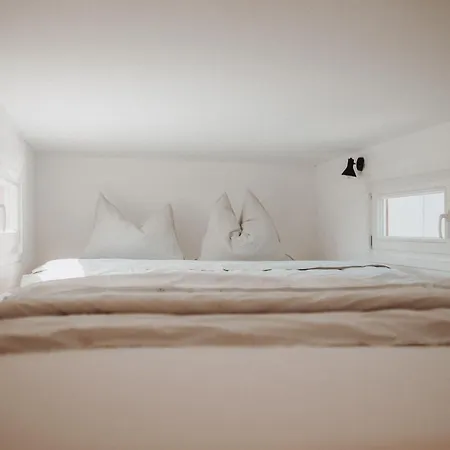 Tiny House Lebenshofalpakas アパート *