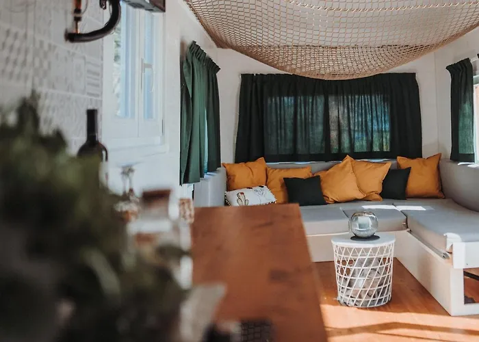 Tiny House Lebenshofalpakas アパート Ziemetshausen